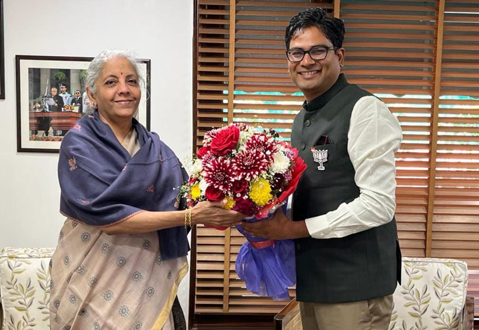 CG Minister O P Choudhary wishes Union Finance Minister